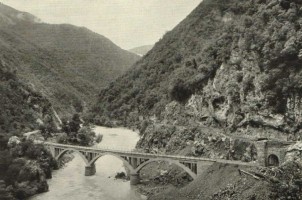 A bridge over the Araç river, north of Karabük