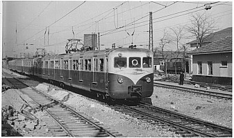E8000 in Yedikule, April 1956. New technology, new EMU, new catenary. Photo A. Swale