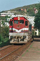 DE22075 at Türkalı, near Zonguldak, 26 September 2001, 13h15. This unit has the "blue line" livery. Photo Stan Lelan, courtesy of Phil Wormald